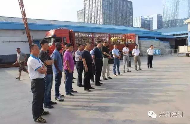 樊城|记事|湖北省住建厅、设计院领导及专家一行 莅临星河集团参观指导